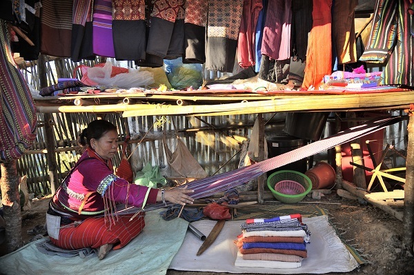 Thailand-travel-guide- Ethnic-hill-tribe-Doi-Ang-Khang-Chiang-Mai-Thailand